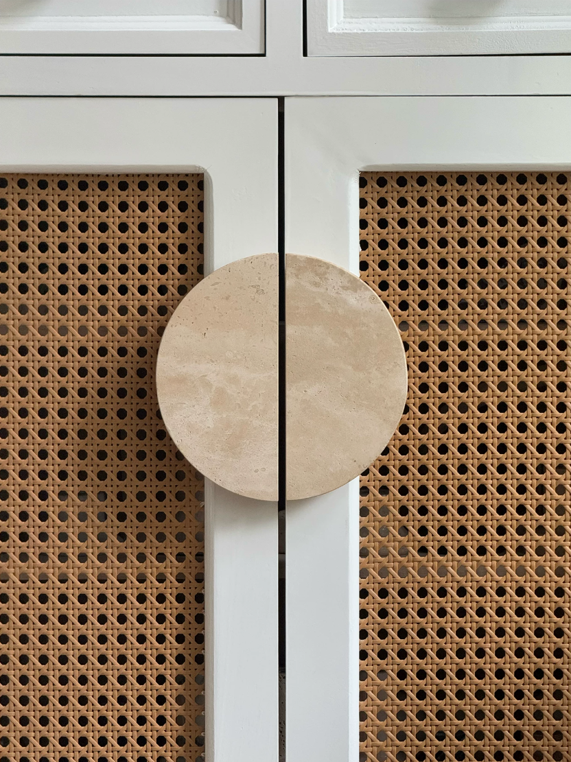BEIGE TRAVERTINE