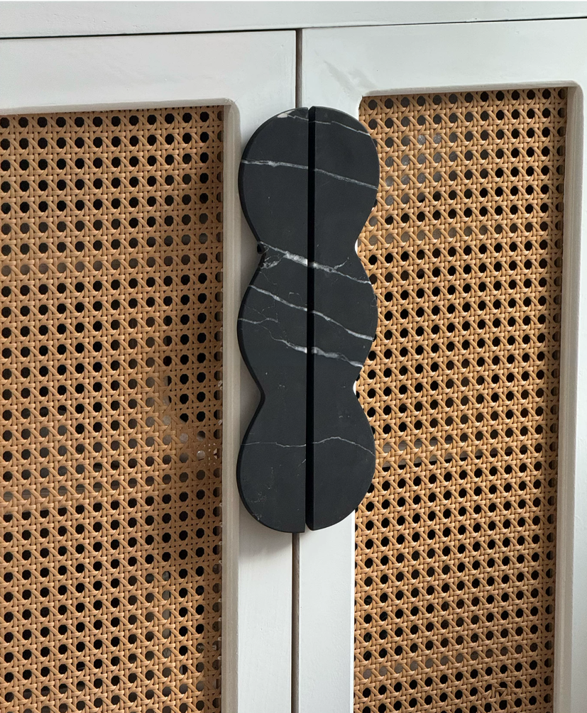 BLACK & WHITE VEIN MARBLE